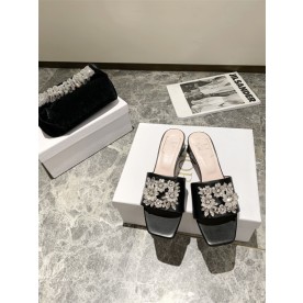[로저비비에] 신상 RV 부케 스트라스 버클 뮬 슬리퍼