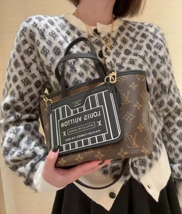 [루이비통] 모노그램 네버풀 NEVERFULL INSIDE OUT BB