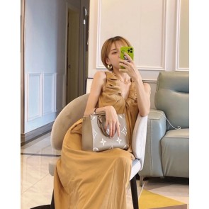 [루이비통] 온더고 토트백 ONTHEGO