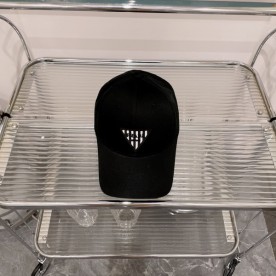 [프라다] 볼캡 모자