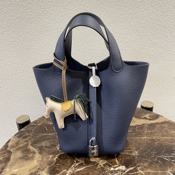 실사 [에르메스] HERMES PICOTINE Blue saphir 피코탄 블루사파이어 18cm