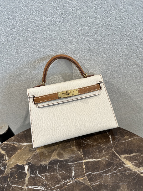 실사 [에르메스] 미니 켈리 19cm HERMES MINIKELLY II