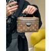 [루이비통] 모노그램 파우치 VANITY CHAIN POUCH