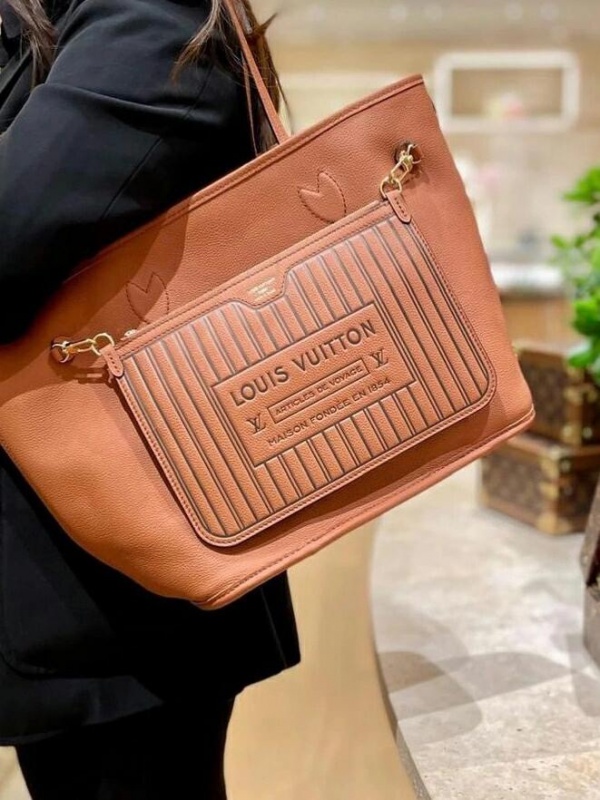 [루이비통] 모노그램 네버풀 NEVERFULL INSIDE OUT
