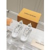 [루이비통] 신상 스니커즈 LV Runner Tatic