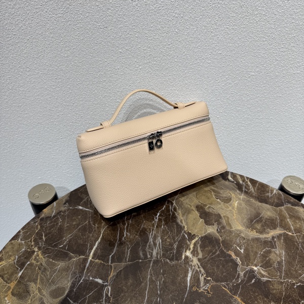 LORO PIANA