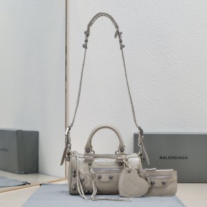 [발렌시아가] LE DUFFLE BAG 파우치 체인 숄더백