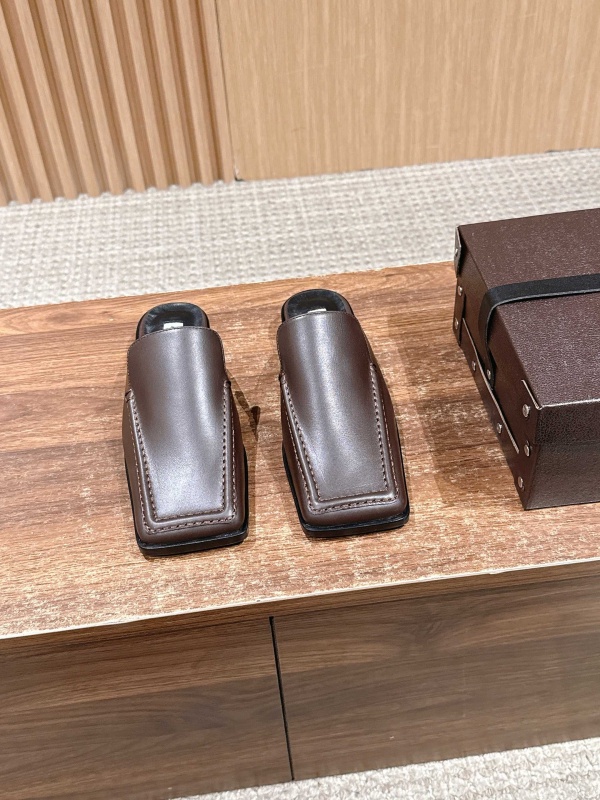 [ALAIA] 신상 슈즈