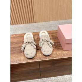 [미우미우] 신상 로퍼