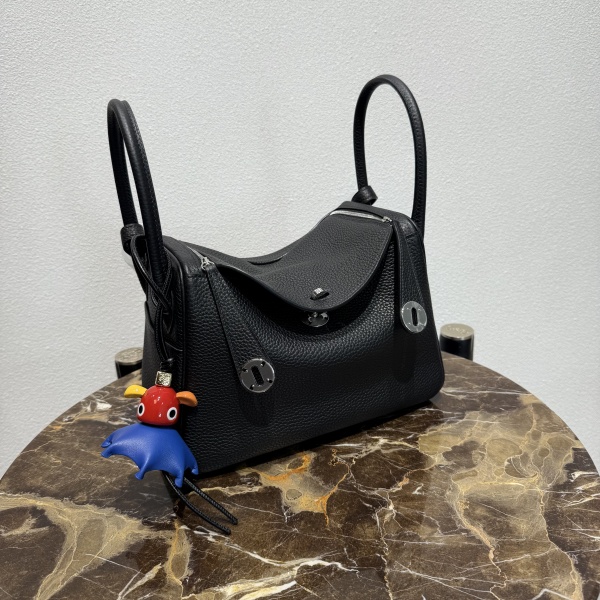 실사 [에르메스] 클레망스 린디 26cm HERMES LINDY26