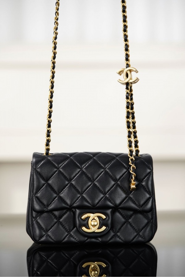 [샤넬] 25B 신상 CF 플랩백