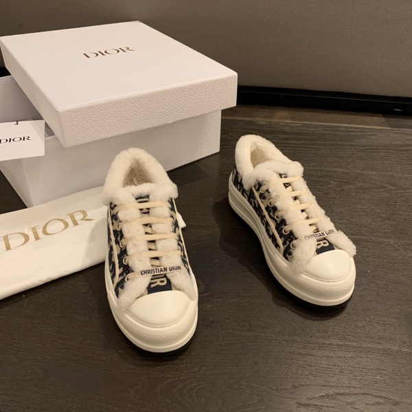 [디올] 신상 스니커즈 WALK'N Dior Sneakers
