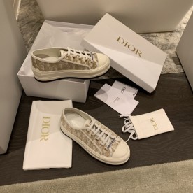 [디올] 신상 스니커즈 WALK'N Dior Sneakers