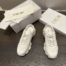 [디올] 신상 스니커즈 Dior CHRONO Sneakers