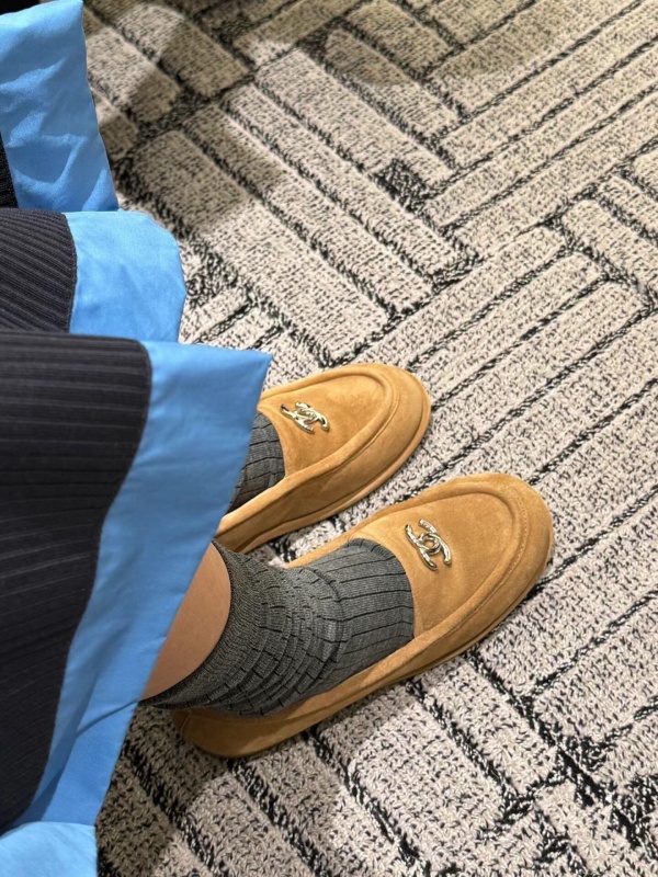 [샤넬] 신상 로퍼