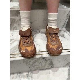 [펜디] 신상 스니커즈